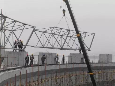 钢结构网架的三种施工方法 钢结构网架的三种施工方法