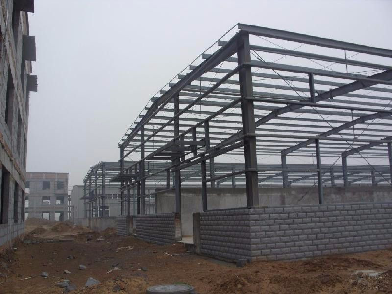 钢结构厂房建设全流程解析：从设计到完工的每个关键环节